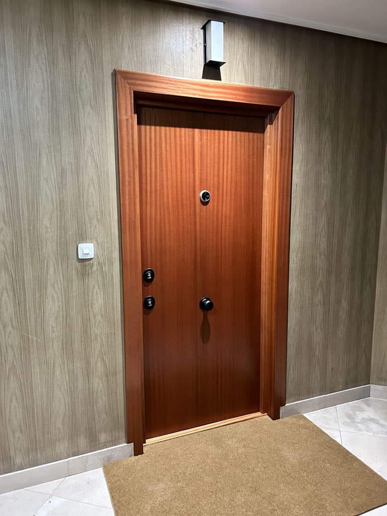 Cabma - Puertas de seguridad
